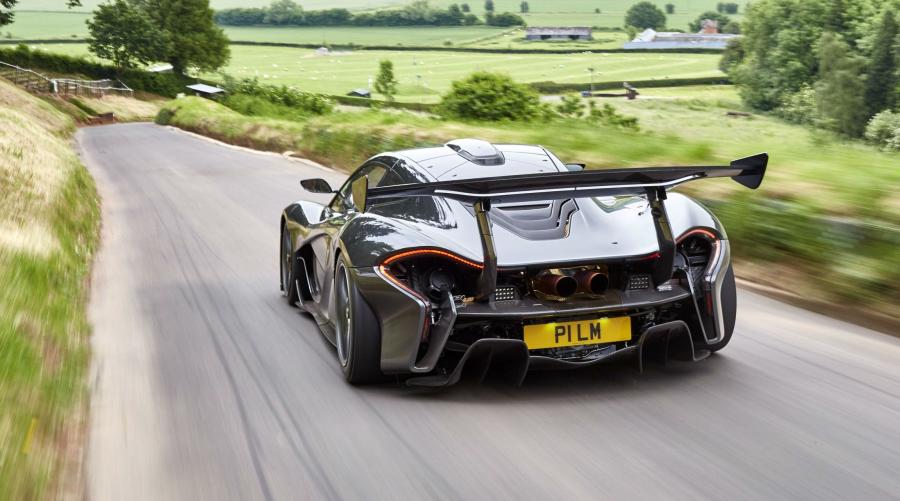  McLaren P1 LM 2016 года  (фото 3 из 11)
